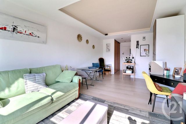 Appartement Studio &agrave; vendre - 1 pi&egrave;ce - 21,44 m2 - Frejus - 83 - PROVENCE-ALPES-COTE-D-AZUR