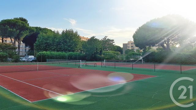 Appartement Studio &agrave; vendre - 1 pi&egrave;ce - 21,44 m2 - Frejus - 83 - PROVENCE-ALPES-COTE-D-AZUR