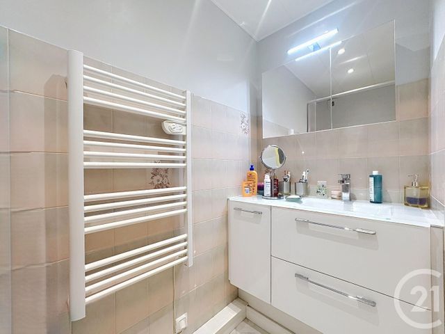 Appartement F2 &agrave; vendre - 2 pi&egrave;ces - 39,74 m2 - Frejus - 83 - PROVENCE-ALPES-COTE-D-AZUR