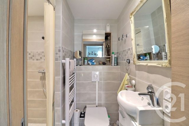Appartement T3 &agrave; vendre - 3 pi&egrave;ces - 92,31 m2 - Frejus - 83 - PROVENCE-ALPES-COTE-D-AZUR