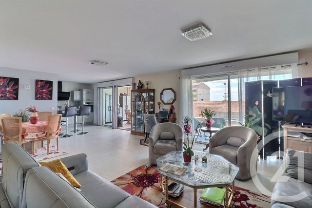 Appartement T3 &agrave; vendre - 3 pi&egrave;ces - 92,31 m2 - Frejus - 83 - PROVENCE-ALPES-COTE-D-AZUR