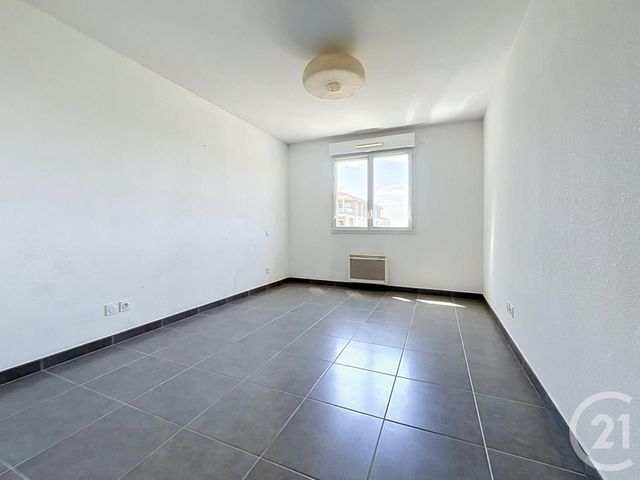 Appartement F3 &agrave; vendre - 3 pi&egrave;ces - 74,90 m2 - St Raphael - 83 - PROVENCE-ALPES-COTE-D-AZUR