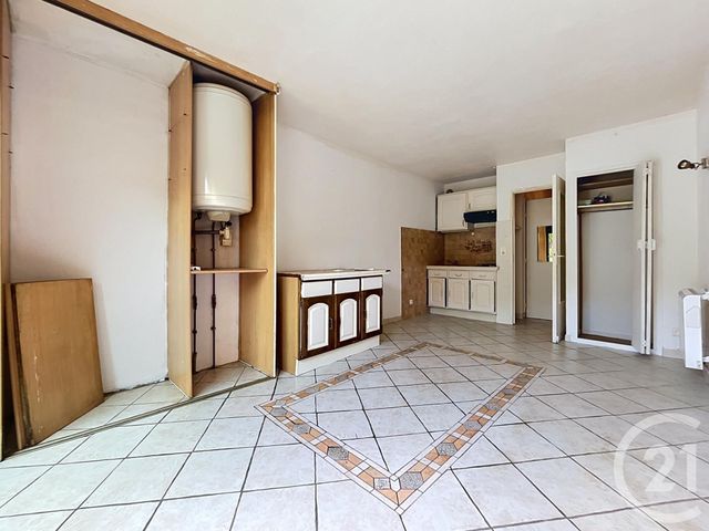 Appartement Studio &agrave; vendre - 1 pi&egrave;ce - 26 m2 - Frejus - 83 - PROVENCE-ALPES-COTE-D-AZUR