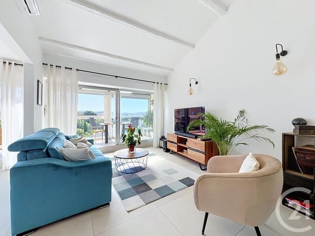 Appartement &agrave; vendre - 3 pi&egrave;ces - 64,87 m2 - Frejus - 83 - PROVENCE-ALPES-COTE-D-AZUR