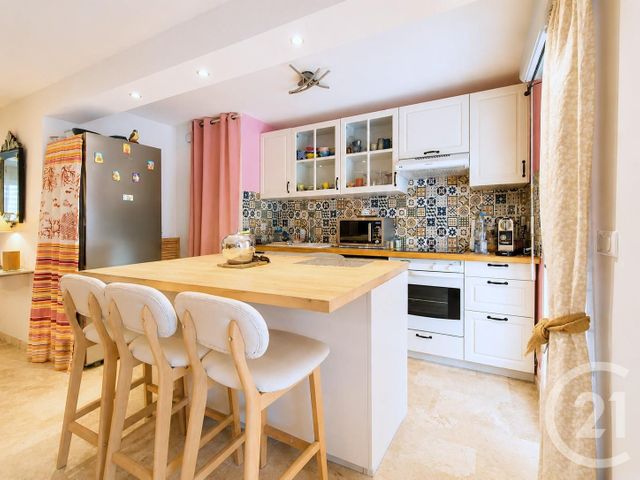 Appartement F2 &agrave; vendre - 2 pi&egrave;ces - 44,38 m2 - Frejus - 83 - PROVENCE-ALPES-COTE-D-AZUR