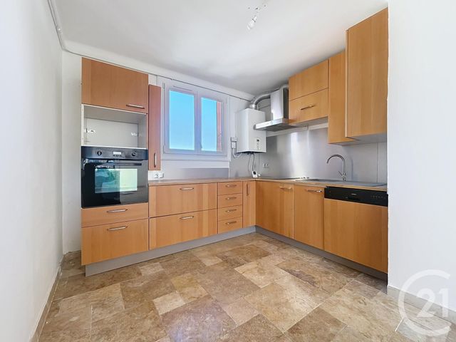 Appartement F3 &agrave; vendre - 3 pi&egrave;ces - 67,10 m2 - St Raphael - 83 - PROVENCE-ALPES-COTE-D-AZUR