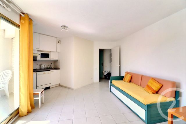 Appartement Studio &agrave; vendre - 1 pi&egrave;ce - 27,67 m2 - Frejus - 83 - PROVENCE-ALPES-COTE-D-AZUR