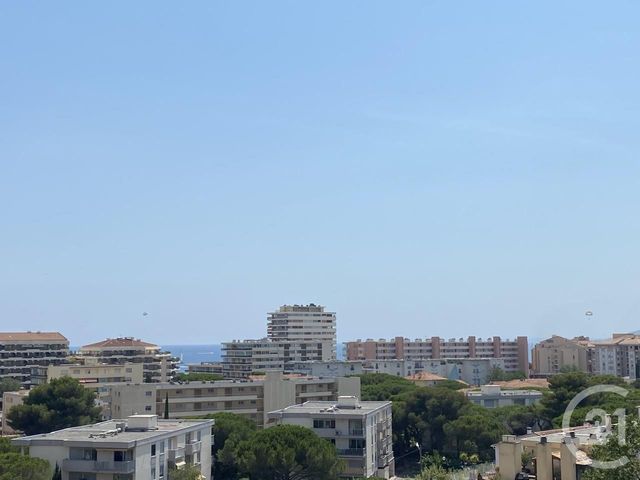 Appartement T2 &agrave; vendre - 2 pi&egrave;ces - 27 m2 - Frejus - 83 - PROVENCE-ALPES-COTE-D-AZUR