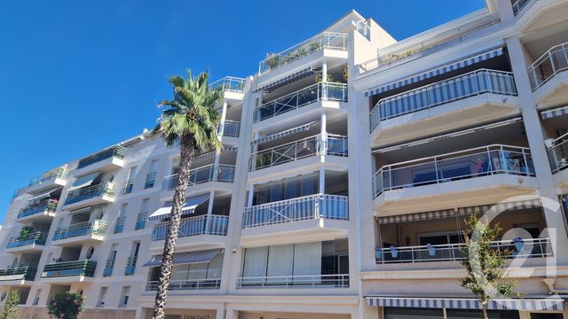 Appartement F3 à vendre FREJUS