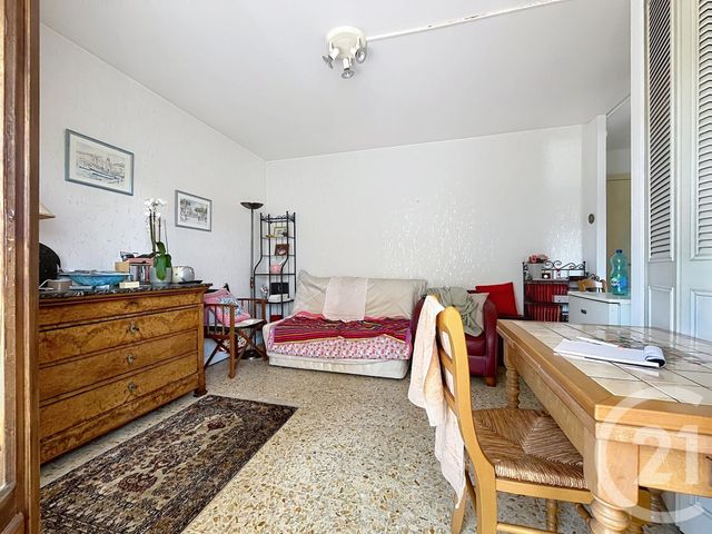 Appartement T2 &agrave; vendre - 2 pi&egrave;ces - 28 m2 - Frejus - 83 - PROVENCE-ALPES-COTE-D-AZUR