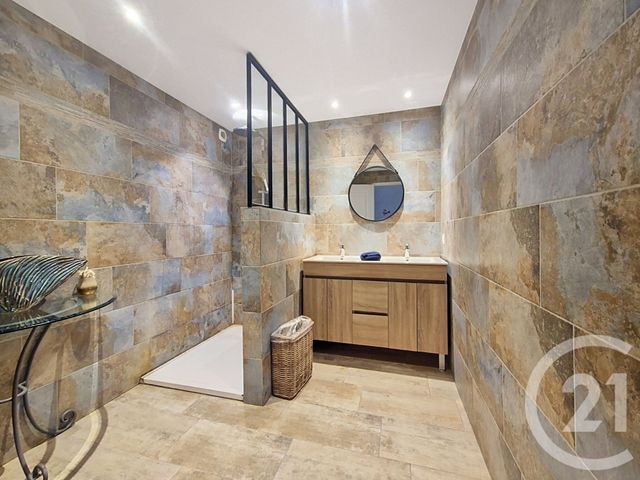 Maison &agrave; vendre - 7 pi&egrave;ces - 190 m2 - Frejus - 83 - PROVENCE-ALPES-COTE-D-AZUR
