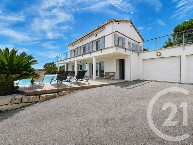 Maison &agrave; vendre - 7 pi&egrave;ces - 190 m2 - Frejus - 83 - PROVENCE-ALPES-COTE-D-AZUR