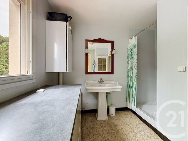 Appartement F2 bis &agrave; vendre - 4 pi&egrave;ces - 83,13 m2 - Frejus - 83 - PROVENCE-ALPES-COTE-D-AZUR