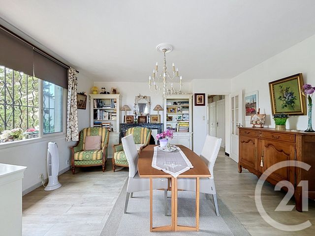 Appartement F2 bis &agrave; vendre - 4 pi&egrave;ces - 83,13 m2 - Frejus - 83 - PROVENCE-ALPES-COTE-D-AZUR