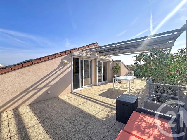 Appartement F4 &agrave; vendre - 4 pi&egrave;ces - 107,67 m2 - Frejus - 83 - PROVENCE-ALPES-COTE-D-AZUR