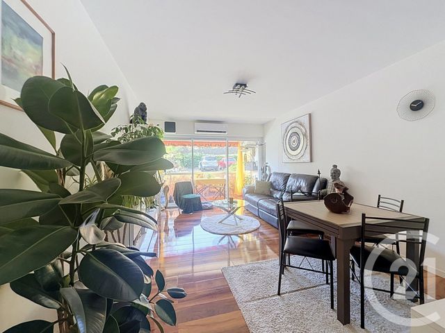 Appartement T3 &agrave; vendre - 3 pi&egrave;ces - 64,09 m2 - Frejus - 83 - PROVENCE-ALPES-COTE-D-AZUR