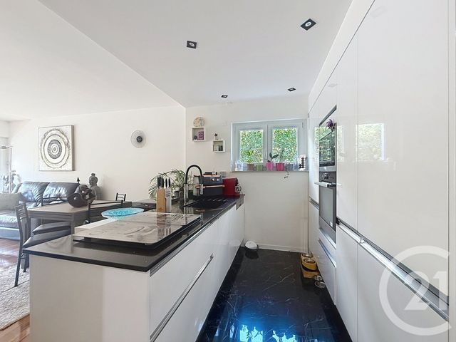 Appartement T3 &agrave; vendre - 3 pi&egrave;ces - 64,09 m2 - Frejus - 83 - PROVENCE-ALPES-COTE-D-AZUR