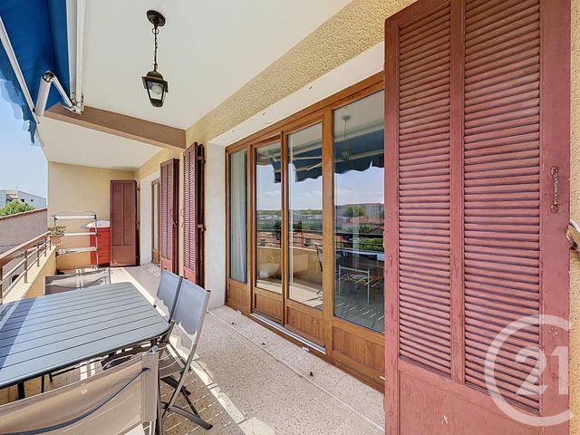 Appartement T3 &agrave; vendre - 3 pi&egrave;ces - 62,96 m2 - St Raphael - 83 - PROVENCE-ALPES-COTE-D-AZUR