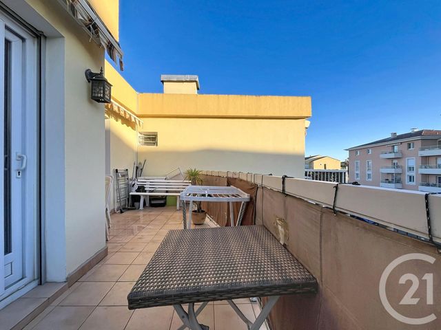 Appartement F2 &agrave; vendre - 2 pi&egrave;ces - 58,77 m2 - Frejus - 83 - PROVENCE-ALPES-COTE-D-AZUR