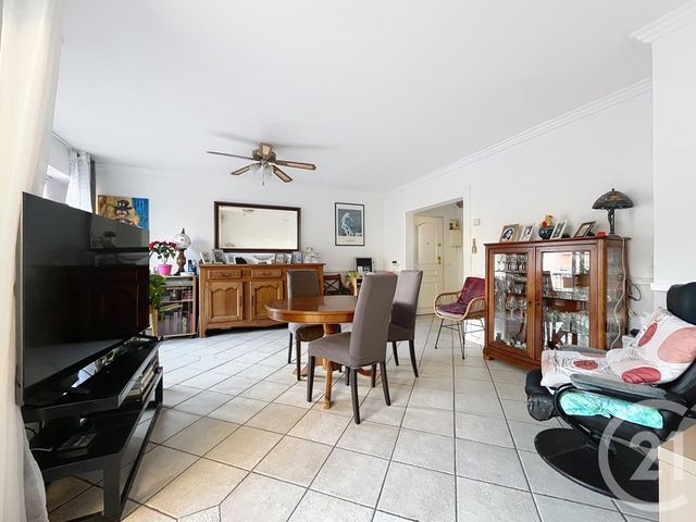 Appartement F2 &agrave; vendre - 2 pi&egrave;ces - 58,77 m2 - Frejus - 83 - PROVENCE-ALPES-COTE-D-AZUR