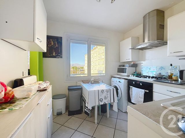 Appartement F2 &agrave; vendre - 2 pi&egrave;ces - 58,77 m2 - Frejus - 83 - PROVENCE-ALPES-COTE-D-AZUR