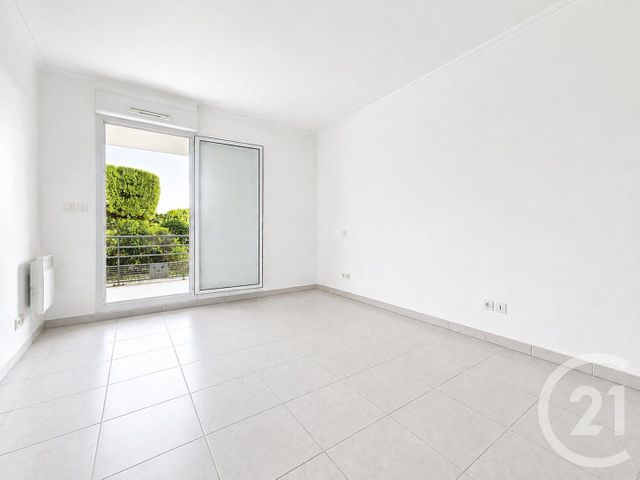 Appartement F3 &agrave; vendre - 3 pi&egrave;ces - 75,05 m2 - Frejus - 83 - PROVENCE-ALPES-COTE-D-AZUR