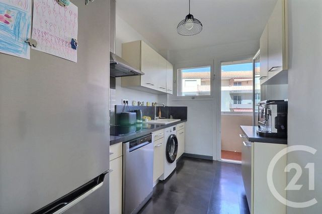 Appartement T3 &agrave; vendre - 3 pi&egrave;ces - 56 m2 - Frejus - 83 - PROVENCE-ALPES-COTE-D-AZUR