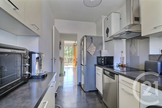 Appartement T3 &agrave; vendre - 3 pi&egrave;ces - 56 m2 - Frejus - 83 - PROVENCE-ALPES-COTE-D-AZUR