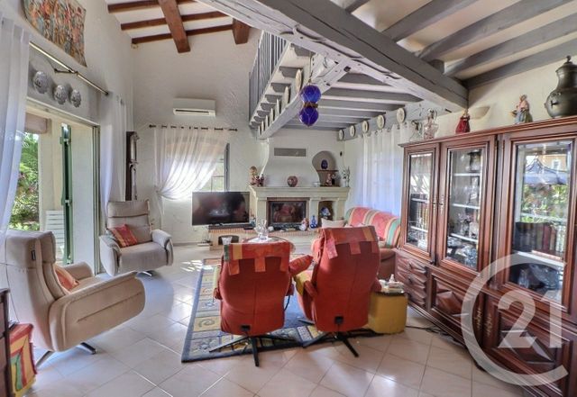 Maison &agrave; vendre - 7 pi&egrave;ces - 147 m2 - Frejus - 83 - PROVENCE-ALPES-COTE-D-AZUR