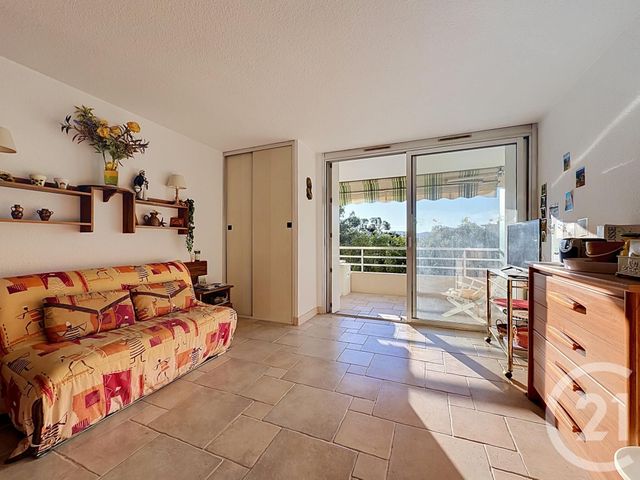 Appartement F1 &agrave; vendre - 1 pi&egrave;ce - 31 m2 - St Raphael - 83 - PROVENCE-ALPES-COTE-D-AZUR