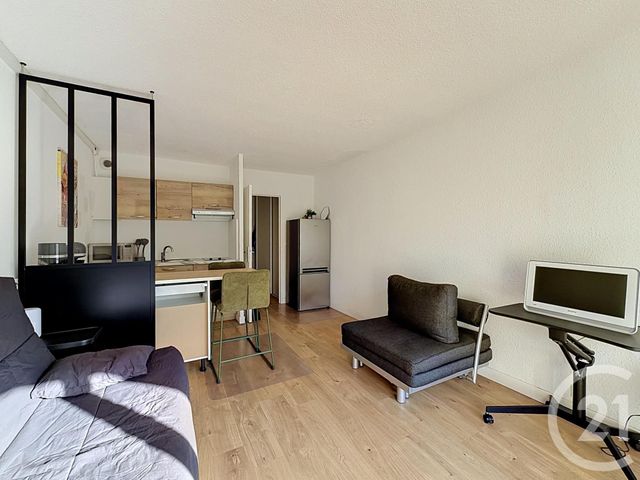 Appartement Studio &agrave; vendre - 1 pi&egrave;ce - 27,16 m2 - St Raphael - 83 - PROVENCE-ALPES-COTE-D-AZUR