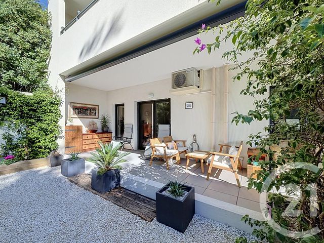 Appartement T3 &agrave; vendre - 3 pi&egrave;ces - 75,70 m2 - St Raphael - 83 - PROVENCE-ALPES-COTE-D-AZUR