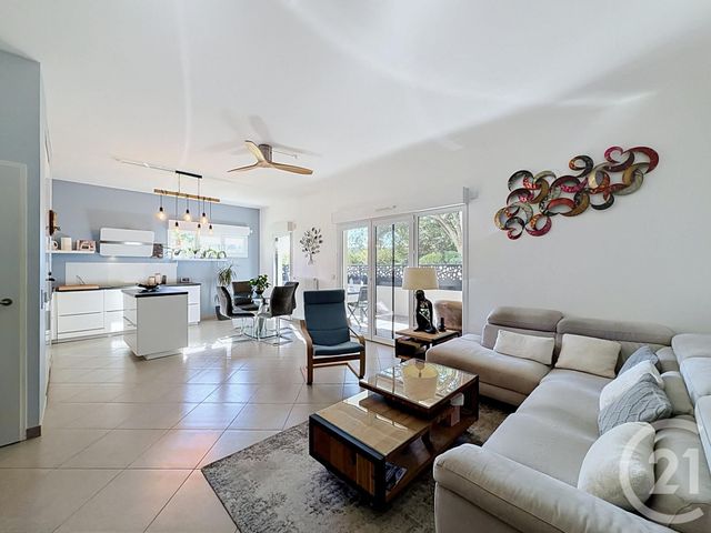 Appartement T3 &agrave; vendre - 3 pi&egrave;ces - 75,70 m2 - St Raphael - 83 - PROVENCE-ALPES-COTE-D-AZUR