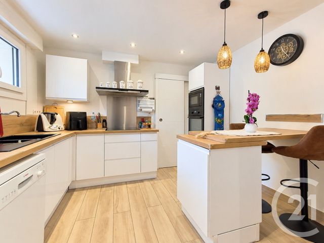 Appartement T5 &agrave; vendre - 5 pi&egrave;ces - 110,09 m2 - Frejus - 83 - PROVENCE-ALPES-COTE-D-AZUR