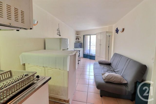 Appartement Studio à vendre - 1 pièce - 19 m2 - St Raphael - 83 - PROVENCE-ALPES-COTE-D-AZUR