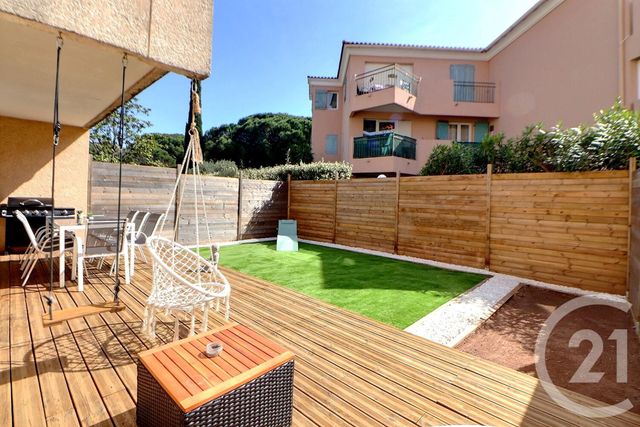 Appartement T2 à vendre - 2 pièces - 48 m2 - Frejus - 83 - PROVENCE-ALPES-COTE-D-AZUR