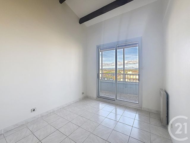 Appartement T4 à vendre - 4 pièces - 80,74 m2 - St Raphael - 83 - PROVENCE-ALPES-COTE-D-AZUR