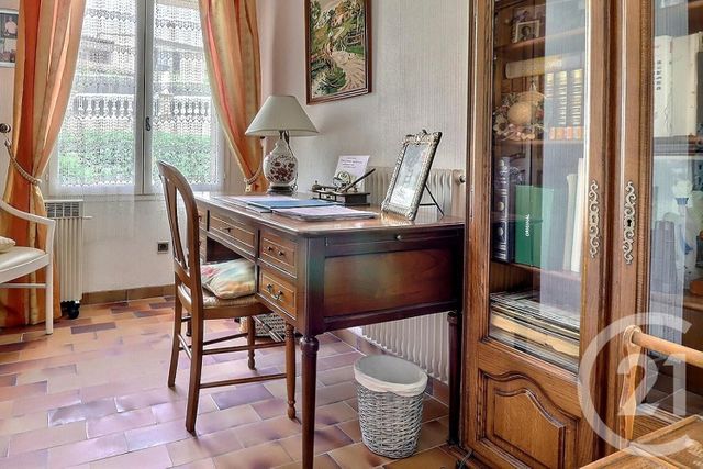 Maison à vendre - 7 pièces - 203 m2 - St Raphael - 83 - PROVENCE-ALPES-COTE-D-AZUR