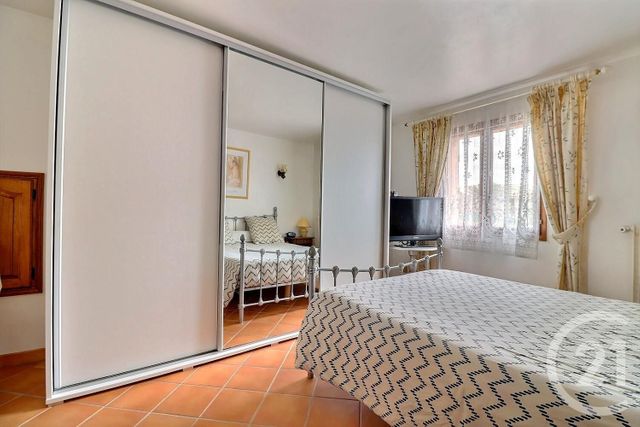 Maison à vendre - 7 pièces - 203 m2 - St Raphael - 83 - PROVENCE-ALPES-COTE-D-AZUR
