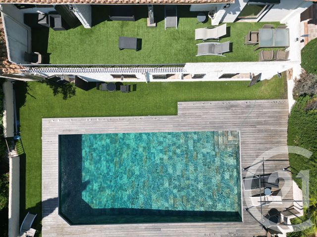 Maison à vendre - 5 pièces - 130 m2 - Roquebrune Sur Argens - 83 - PROVENCE-ALPES-COTE-D-AZUR