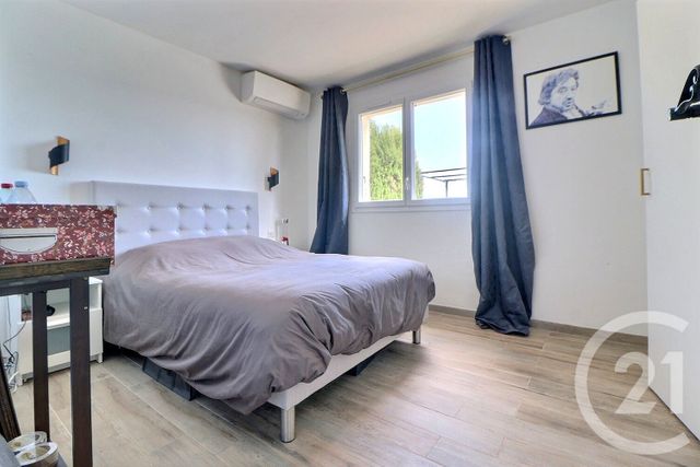 Maison à vendre - 5 pièces - 130 m2 - Roquebrune Sur Argens - 83 - PROVENCE-ALPES-COTE-D-AZUR