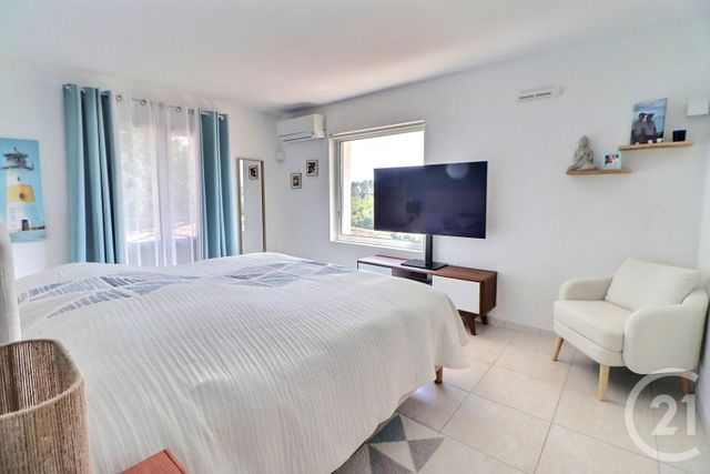 Maison &agrave; vendre - 6 pi&egrave;ces - 206 m2 - Bagnols En Foret - 83 - PROVENCE-ALPES-COTE-D-AZUR