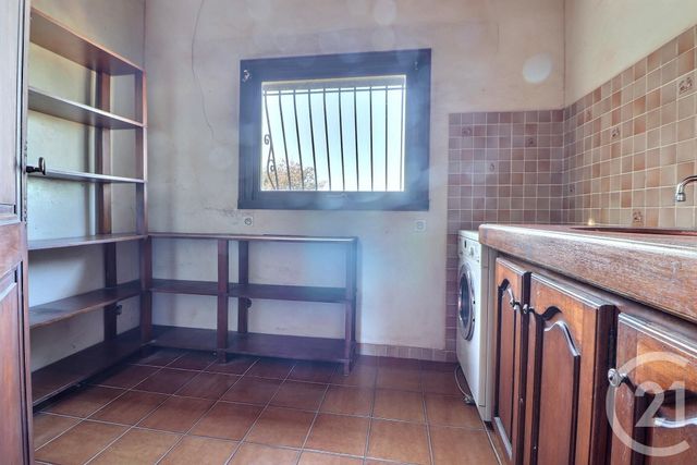 Maison &agrave; vendre - 8 pi&egrave;ces - 194,75 m2 - St Raphael - 83 - PROVENCE-ALPES-COTE-D-AZUR