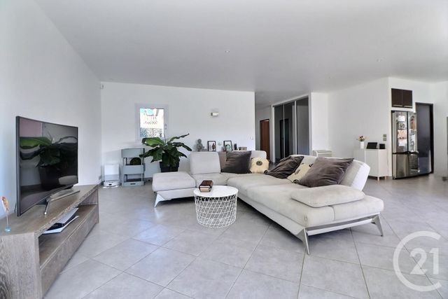 Maison &agrave; vendre - 4 pi&egrave;ces - 120 m2 - Frejus - 83 - PROVENCE-ALPES-COTE-D-AZUR