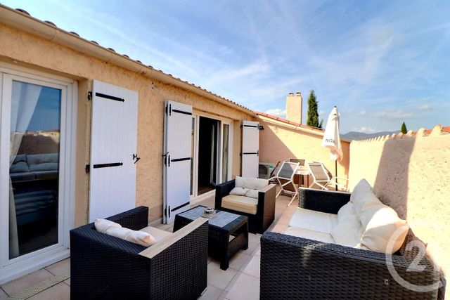 Appartement T3 à vendre - 3 pièces - 55,25 m2 - Frejus - 83 - PROVENCE-ALPES-COTE-D-AZUR