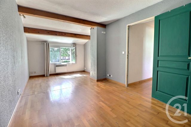 Afficher la photo en grand Maison à vendre - 4 pièces - 87 m2 - St Raphael - 83 - PROVENCE-ALPES-COTE-D-AZUR