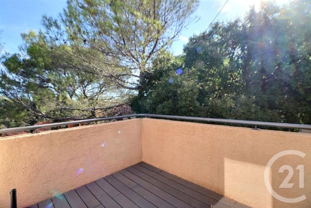 Appartement à vendre - 2 pièces - 24,84 m2 - St Raphael - 83 - PROVENCE-ALPES-COTE-D-AZUR
