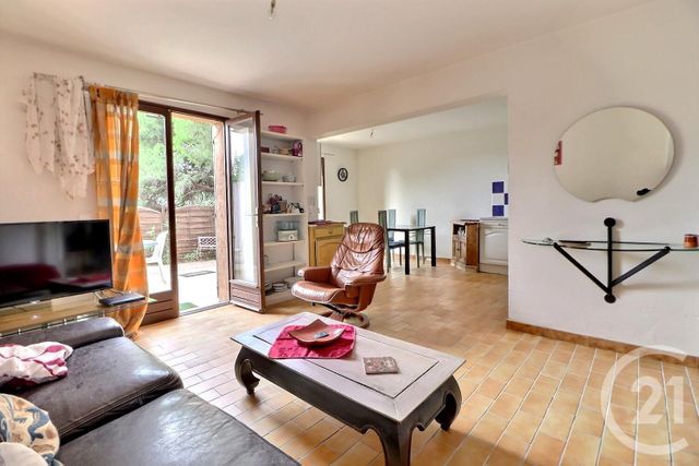 Maison à vendre - 4 pièces - 81 m2 - Frejus - 83 - PROVENCE-ALPES-COTE-D-AZUR