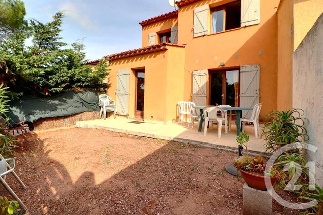 Maison à vendre - 4 pièces - 81 m2 - Frejus - 83 - PROVENCE-ALPES-COTE-D-AZUR