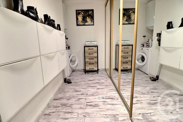 Appartement T3 à vendre - 3 pièces - 58 m2 - Roquebrune Sur Argens - 83 - PROVENCE-ALPES-COTE-D-AZUR